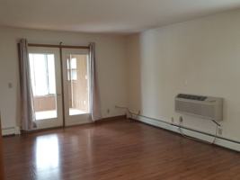 featured image of 1315 College St