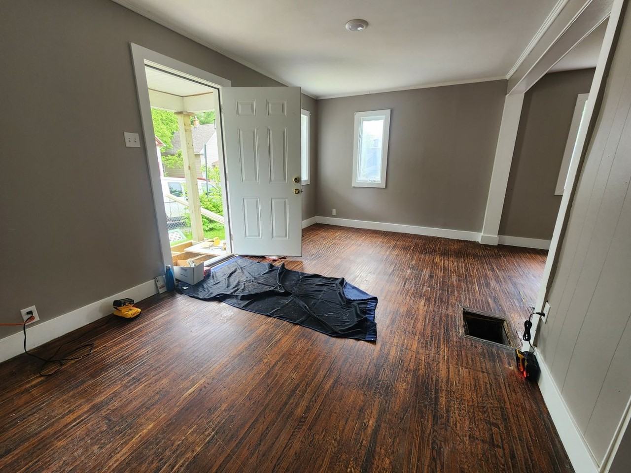 21 Riverview Pl - Photo 2 of 10