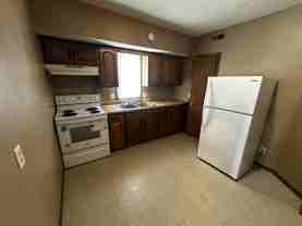 226 E Hyde Park Ave - Photo 1 of 1