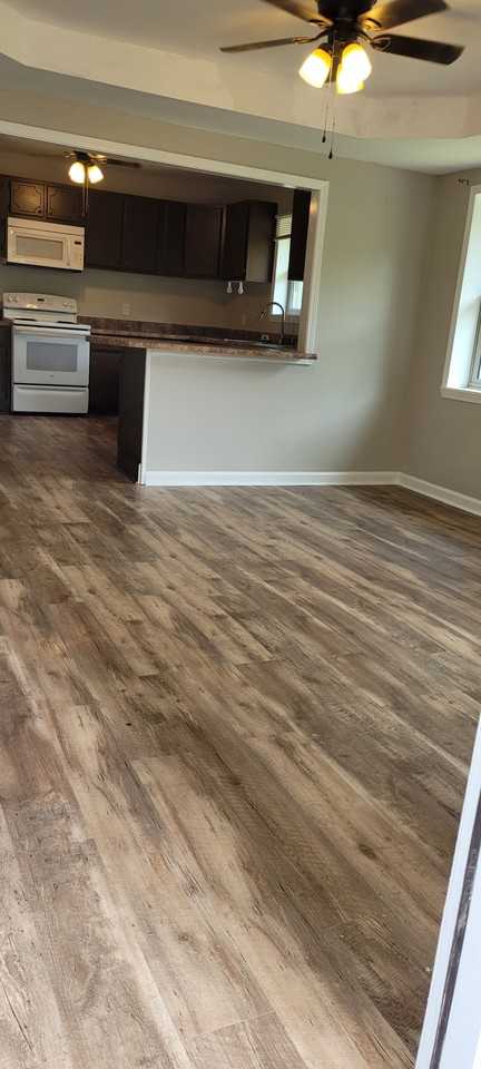 516 Rogers Ln #NA - Photo 3 of 20