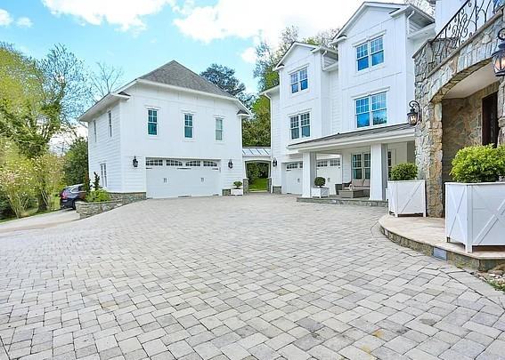 6329 Linway Ter #NA - Photo 3 of 19