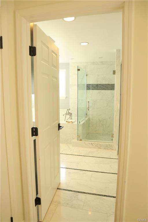 12861 Wrightwick Dr - Photo 2 of 8