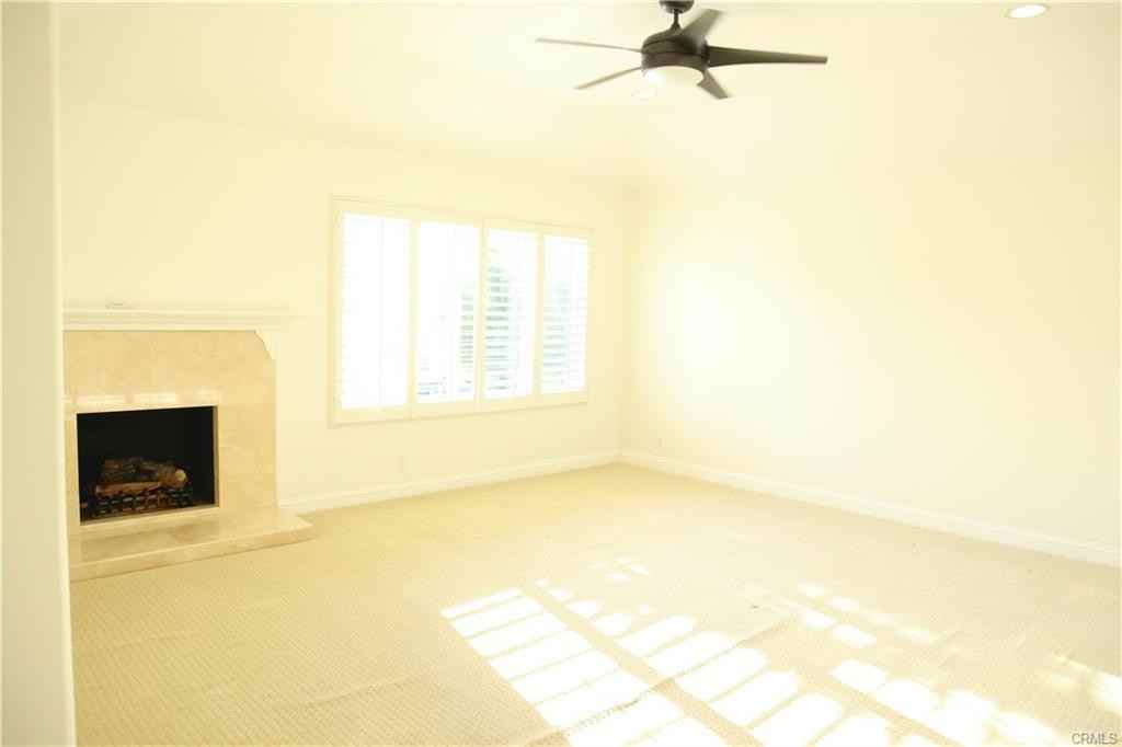12861 Wrightwick Dr - Photo 3 of 8