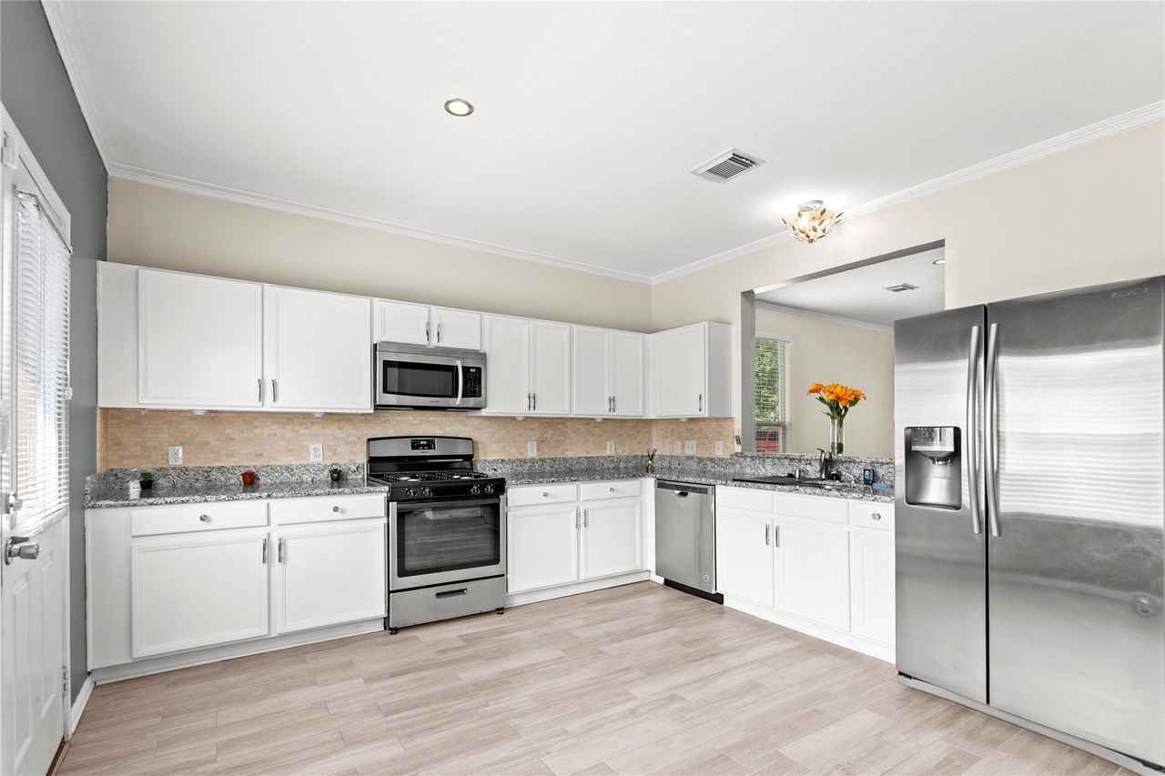 3412 Glenmore Meadow Dr - Photo 7 of 39