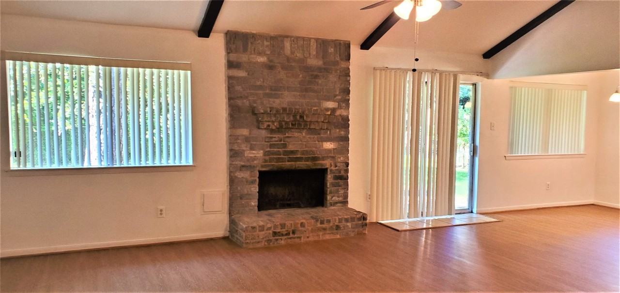 319 Fir Ridge Dr - Photo 4 of 10