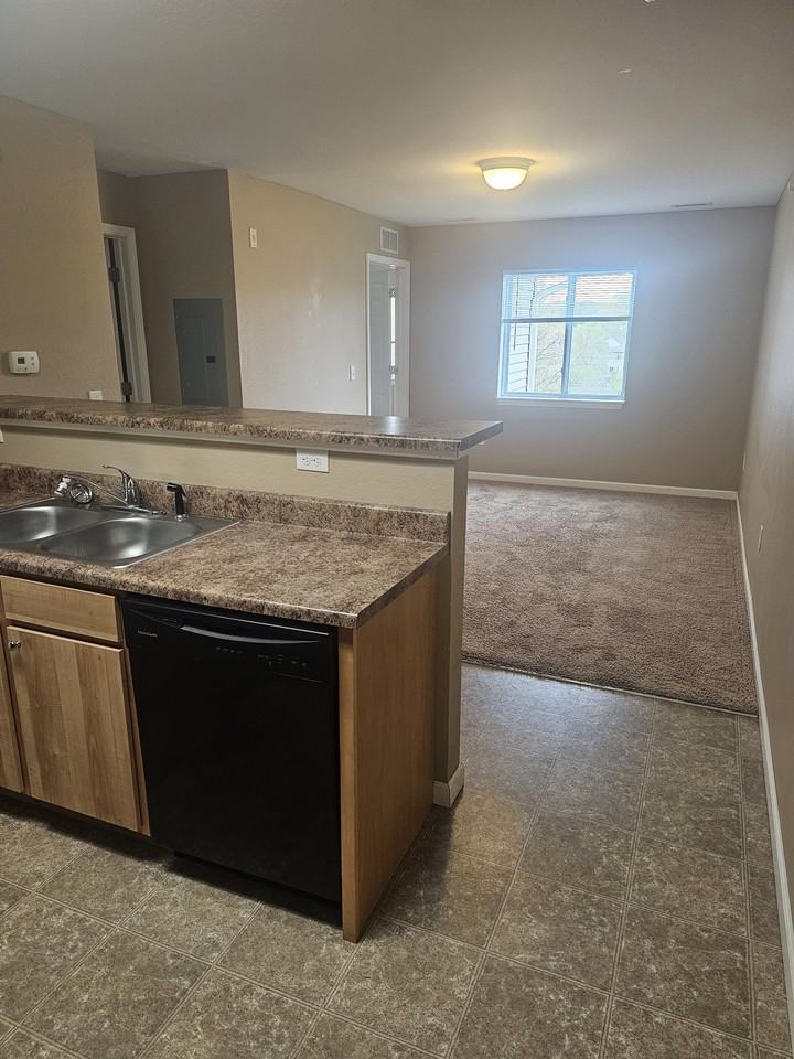 The Villas at MCC - Photo 2 of 15