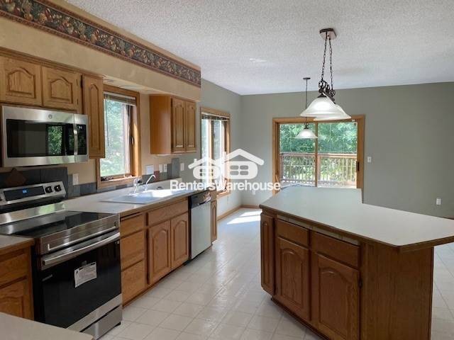 9142 Cambridge Alcove - Photo 3 of 22