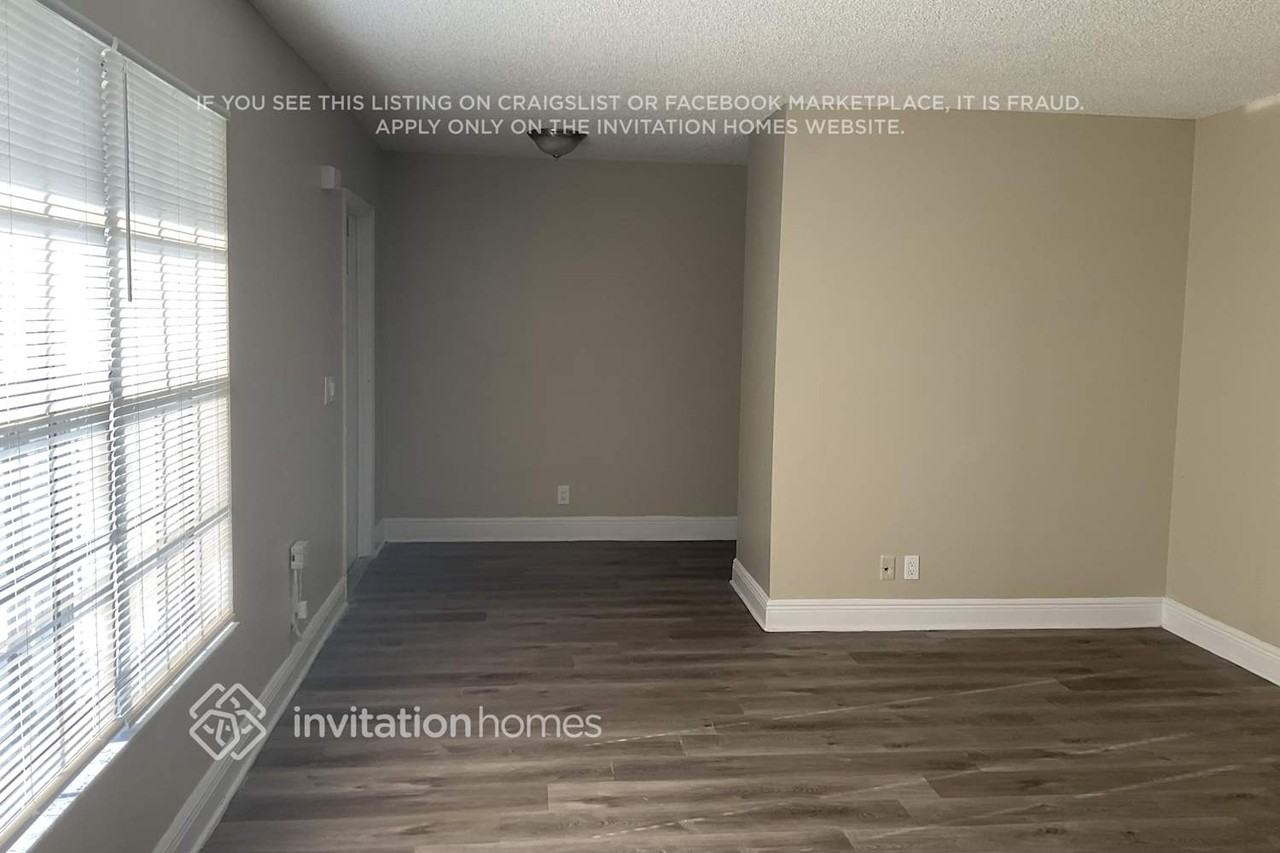 132 La Mancha Ave - Photo 2 of 20