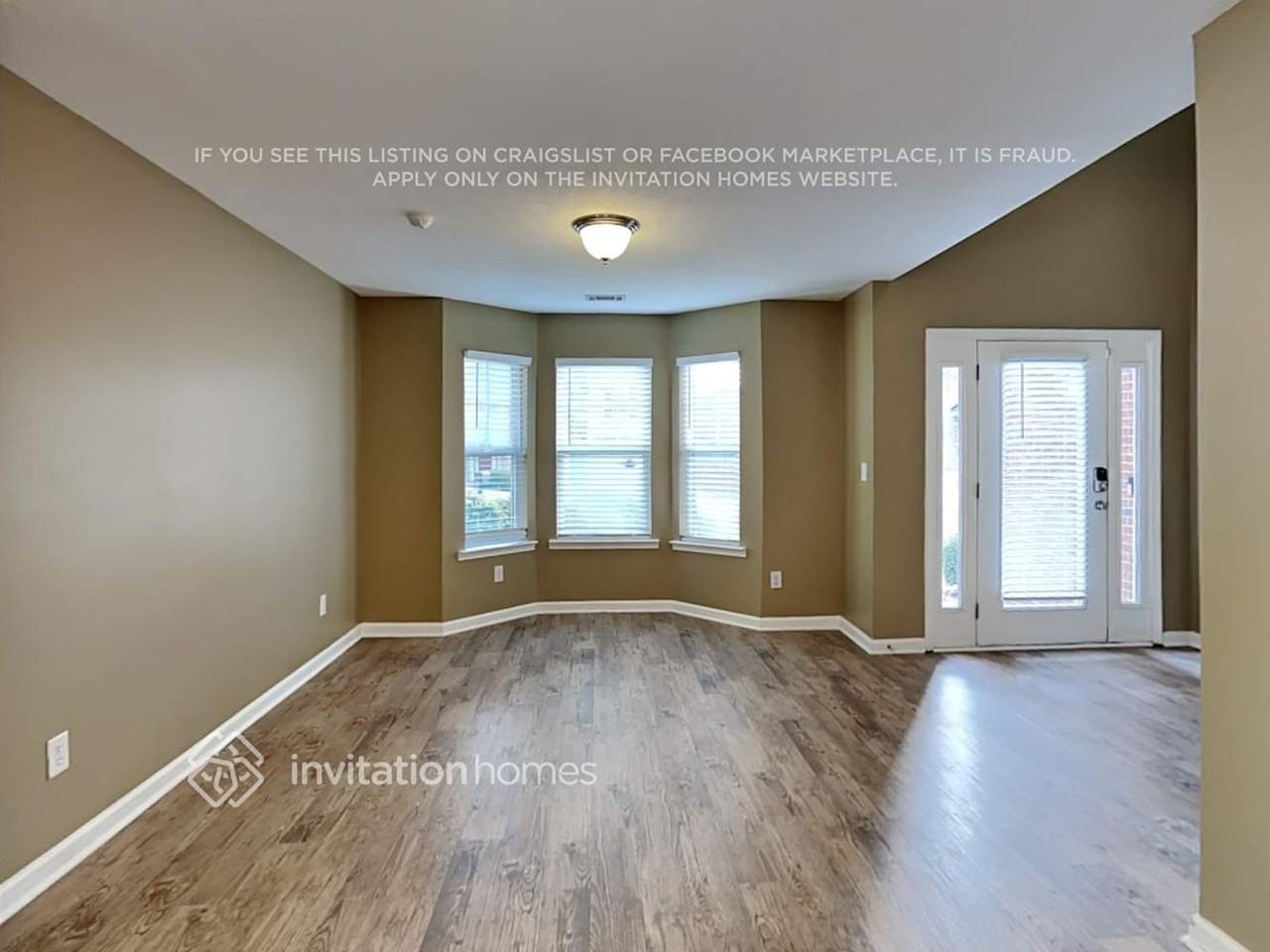 4733 Beau Point Ct - Photo 4 of 19