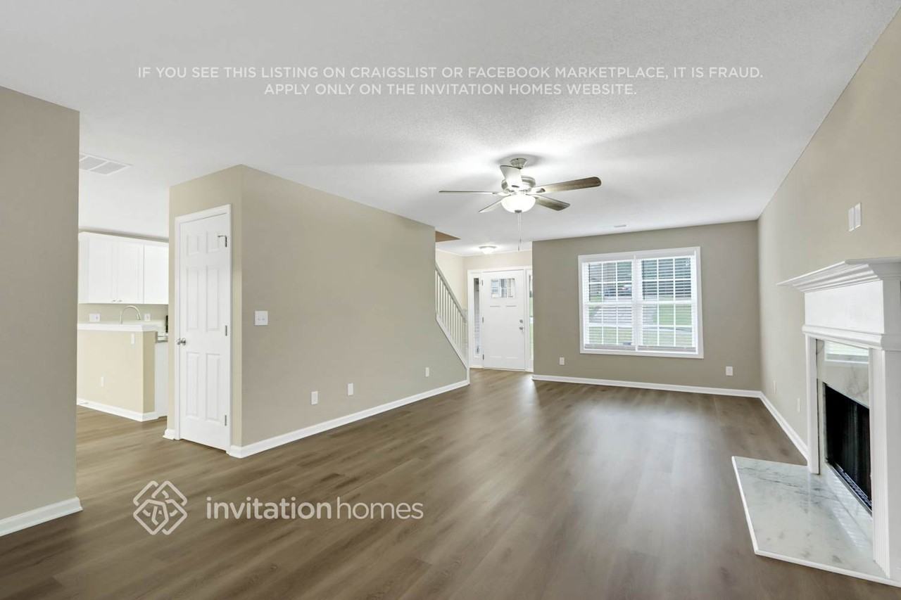 675 Clemson Ln - Photo 4 of 15