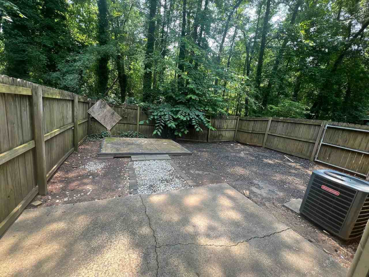 5470 Lexington Rd - Photo 6 of 7