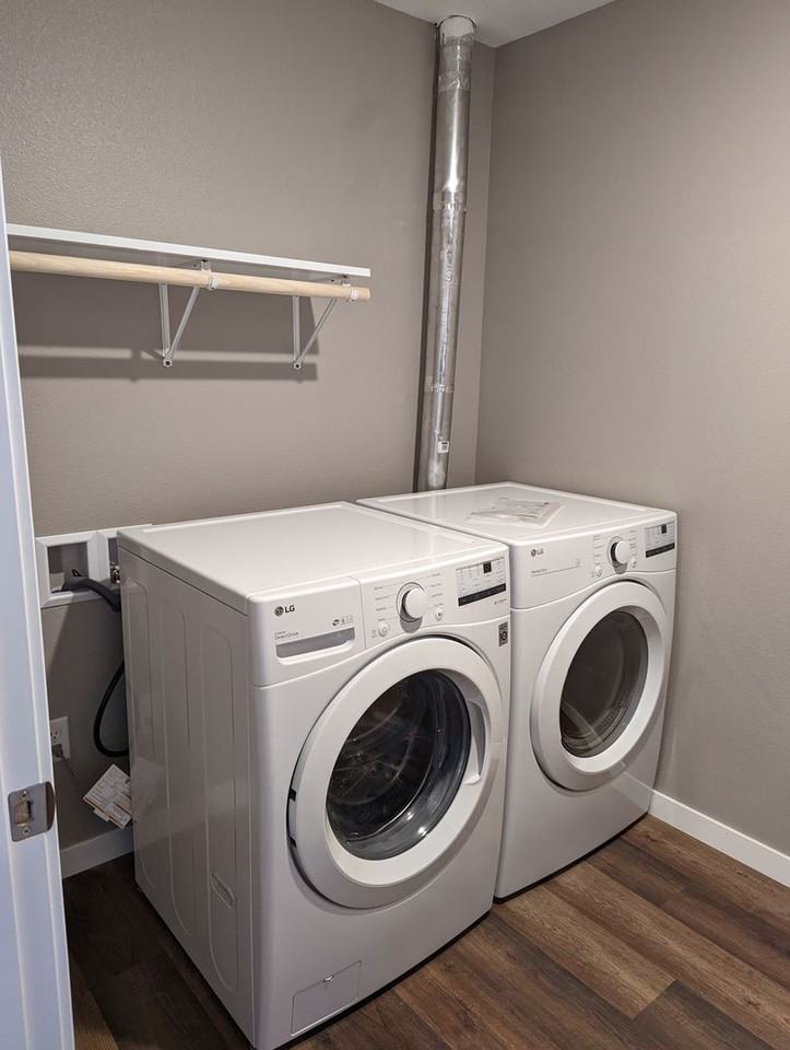 Ridgeview Apartments - Photo 7 of 38