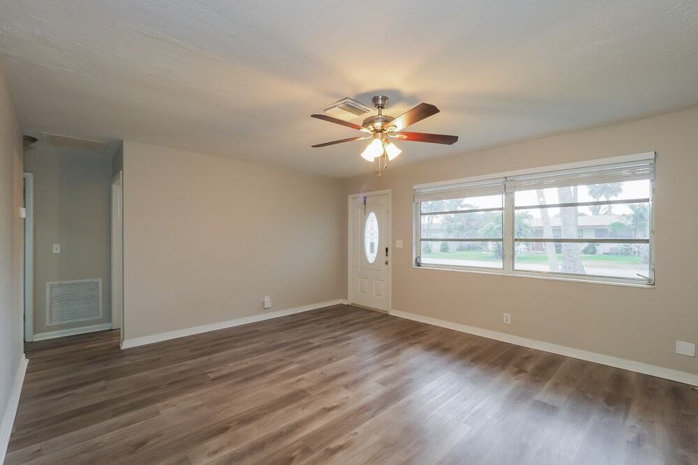3705 William St - Photo 6 of 16