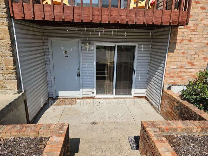5385 Camelot Dr #1D - Photo 2 of 19