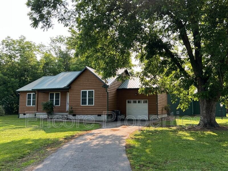 11977 Old Stage Rd - Photo 2 of 20