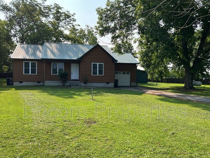 11977 Old Stage Rd - Photo 3 of 20
