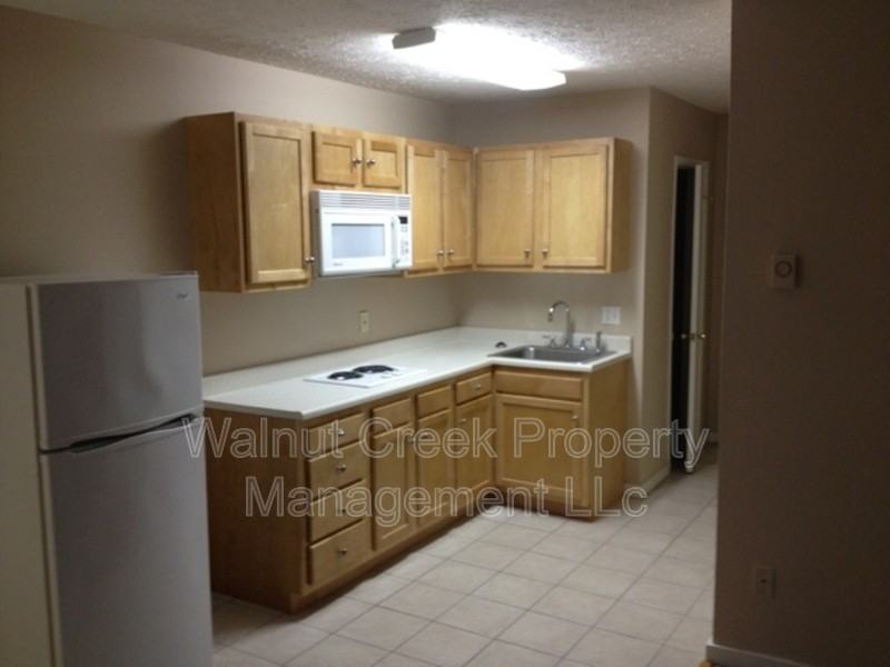 4463 Oberlin Ave #C - Photo 3 of 14