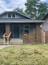 1221 N Oxford St - Photo 1 of 1