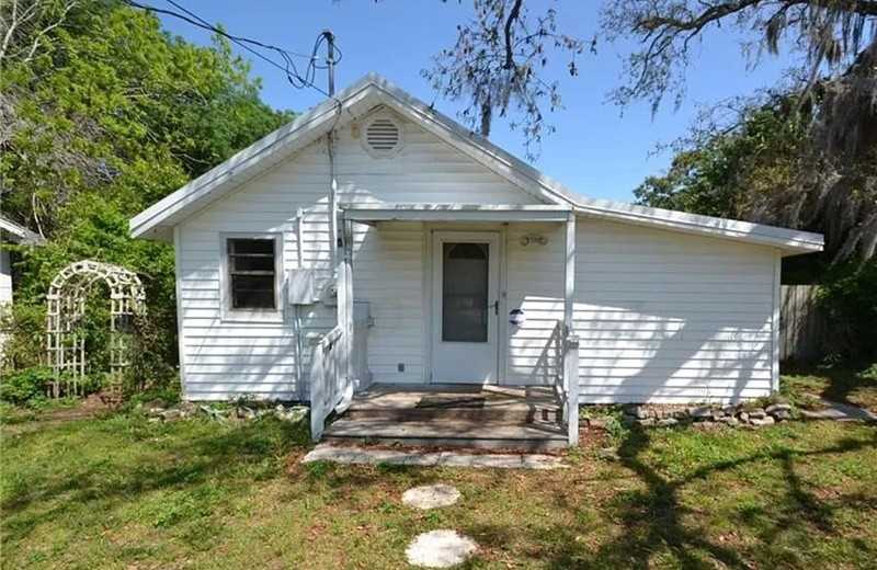 714 Patterson St - Photo 3 of 26