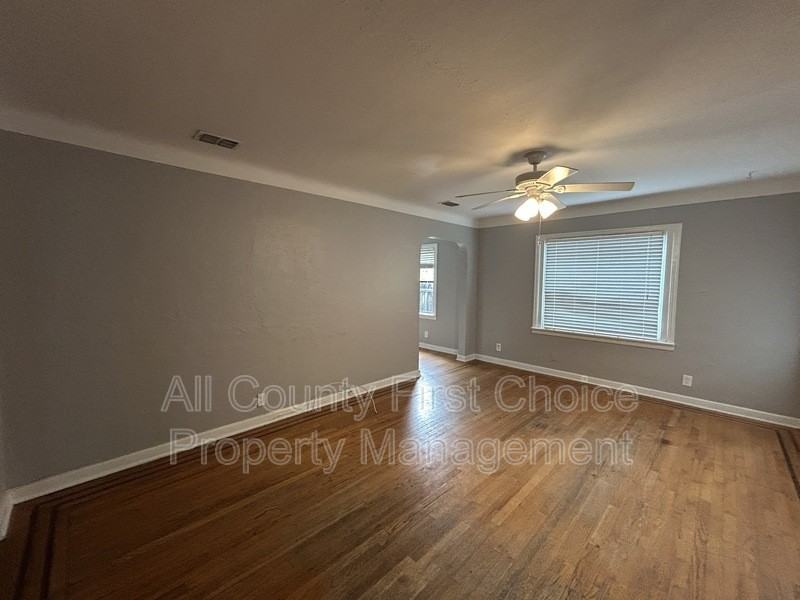 4340 7th Ave N - Photo 2 of 17