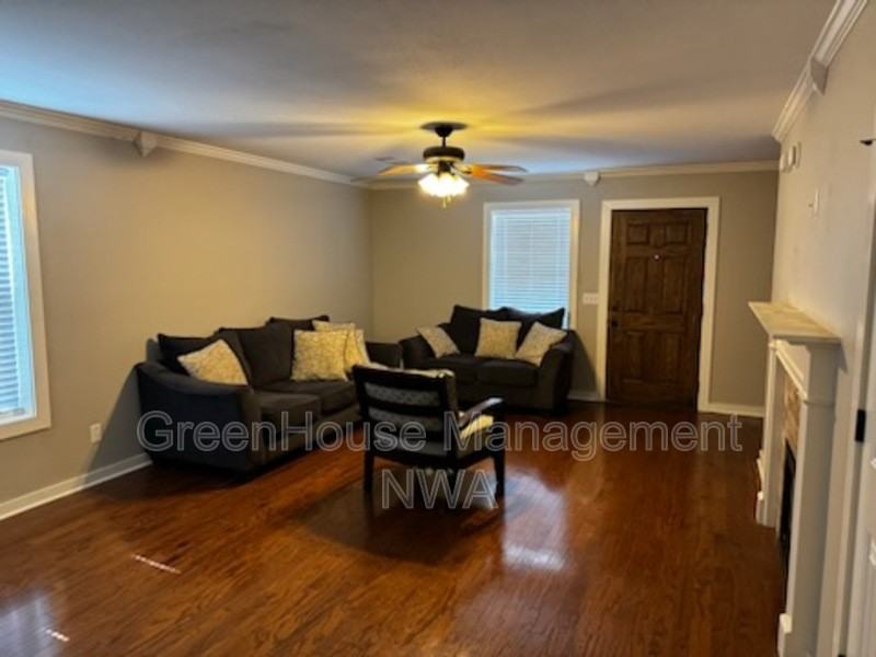 2210 Karrington Rdg - Photo 6 of 16