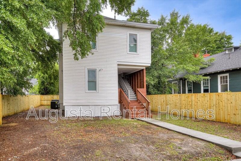 2349 Wrightsboro Rd - Photo 3 of 32