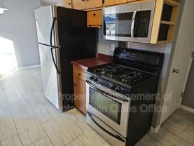 1617 Flag Ave N - Photo 1 of 1