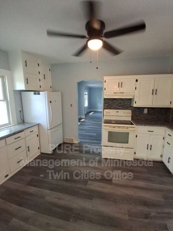 7217 63rd Ave N - Photo 2 of 14