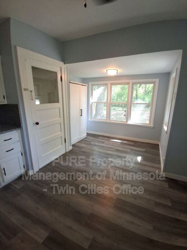 7217 63rd Ave N - Photo 3 of 14