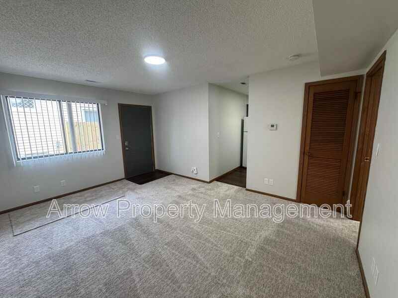 924 Garfield St #5 - Photo 2 of 9