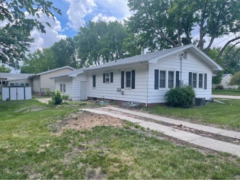 1346 N Hewett Ave - Photo 2 of 12