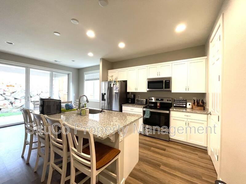 35301 Fairfield Ct - Photo 3 of 14