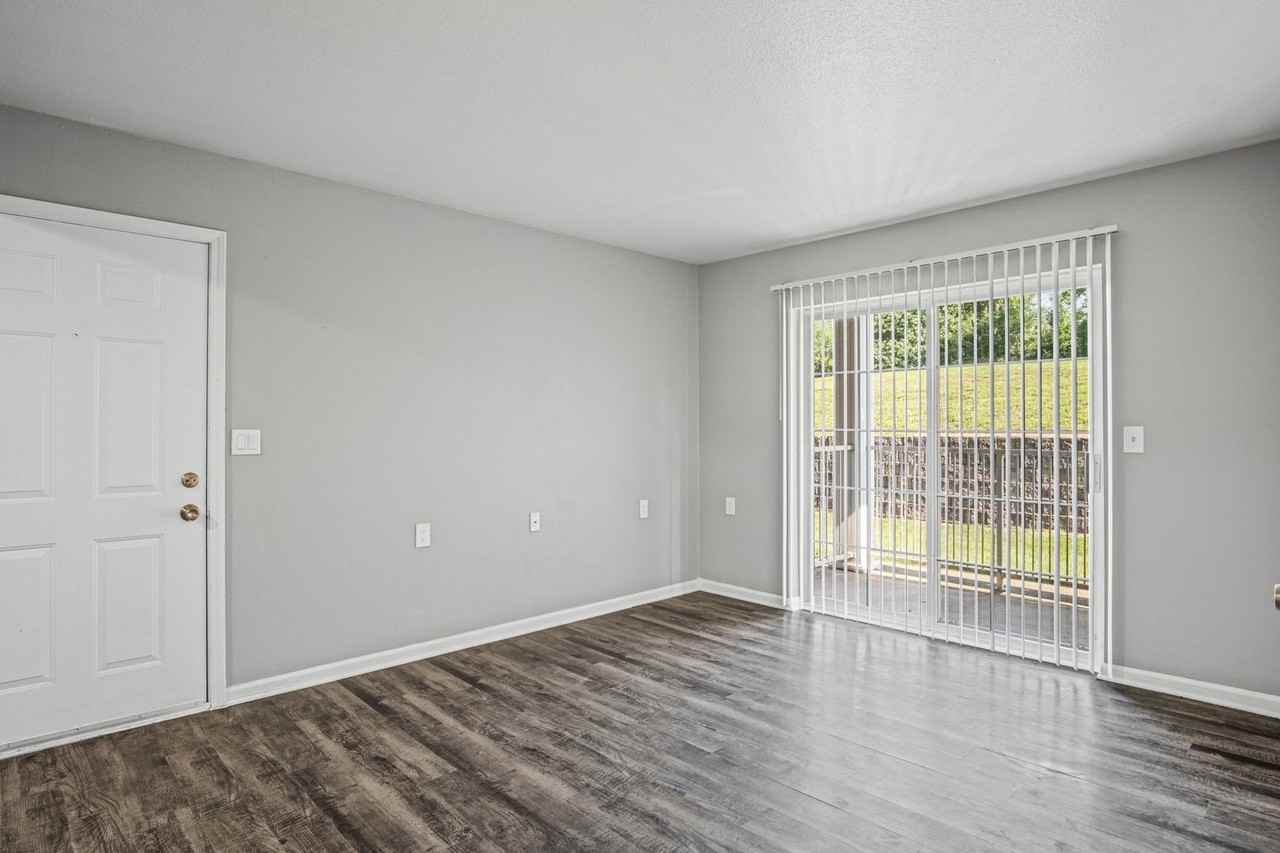 Peachtree Place - Photo 4 of 20