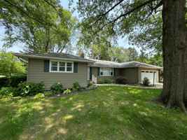 featured image of 208 Lindberg Rd