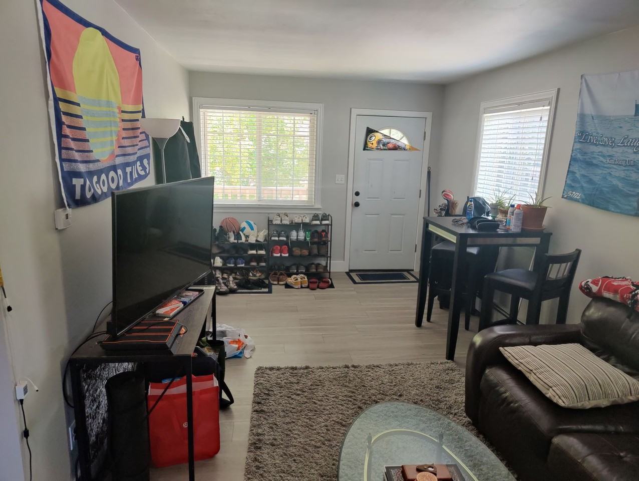 2401 Walnut St - Photo 3 of 16