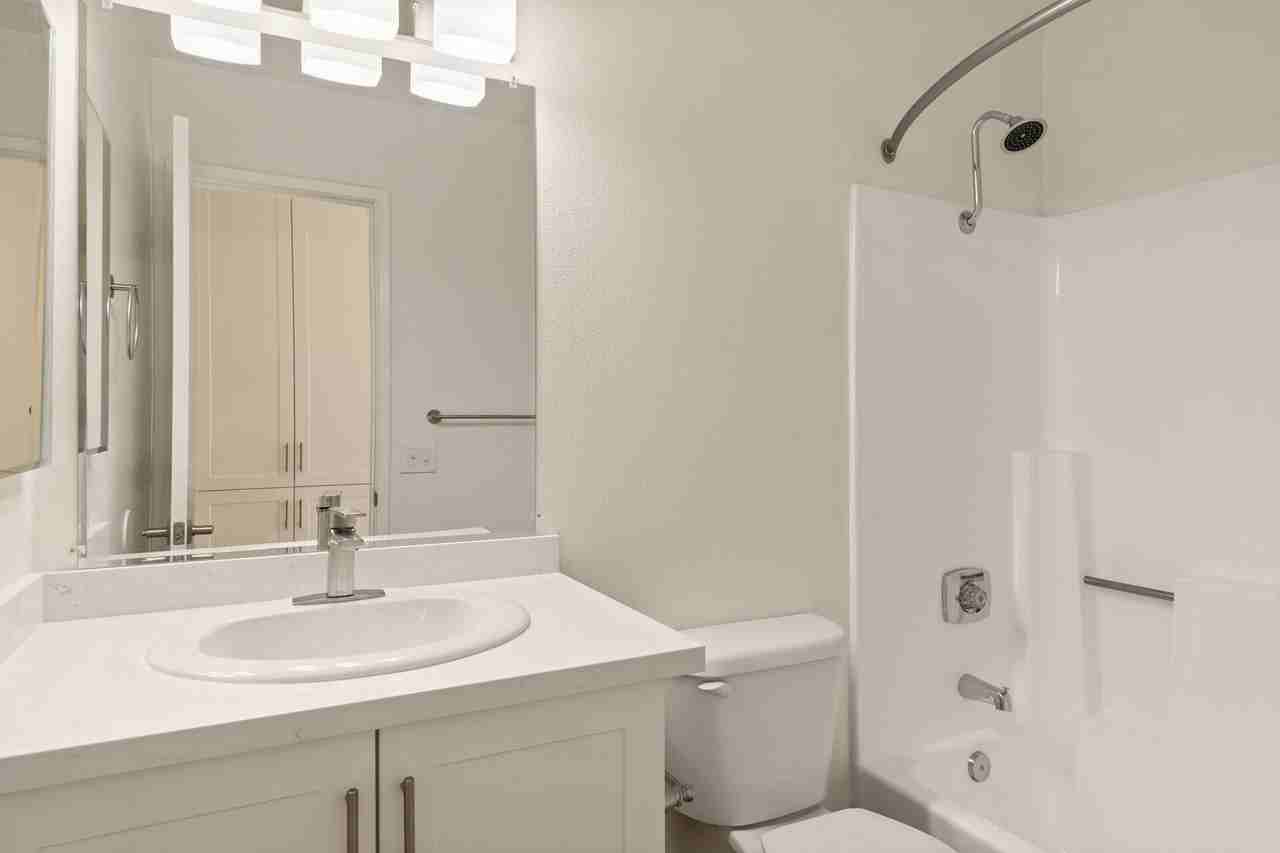 Valle at Canyon - Photo 5 of 10