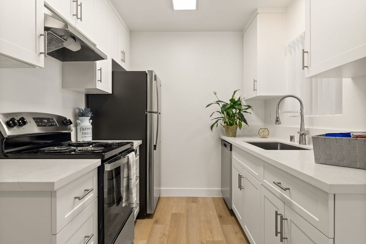 Valle at Canyon - Photo 3 of 10