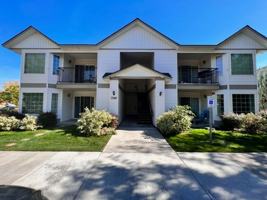 featured image of 7586 W Tottenham Ln