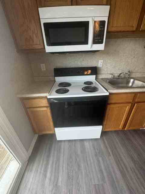 River Life Village - Photo 5 of 50