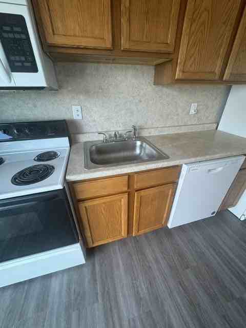 River Life Village - Photo 6 of 50