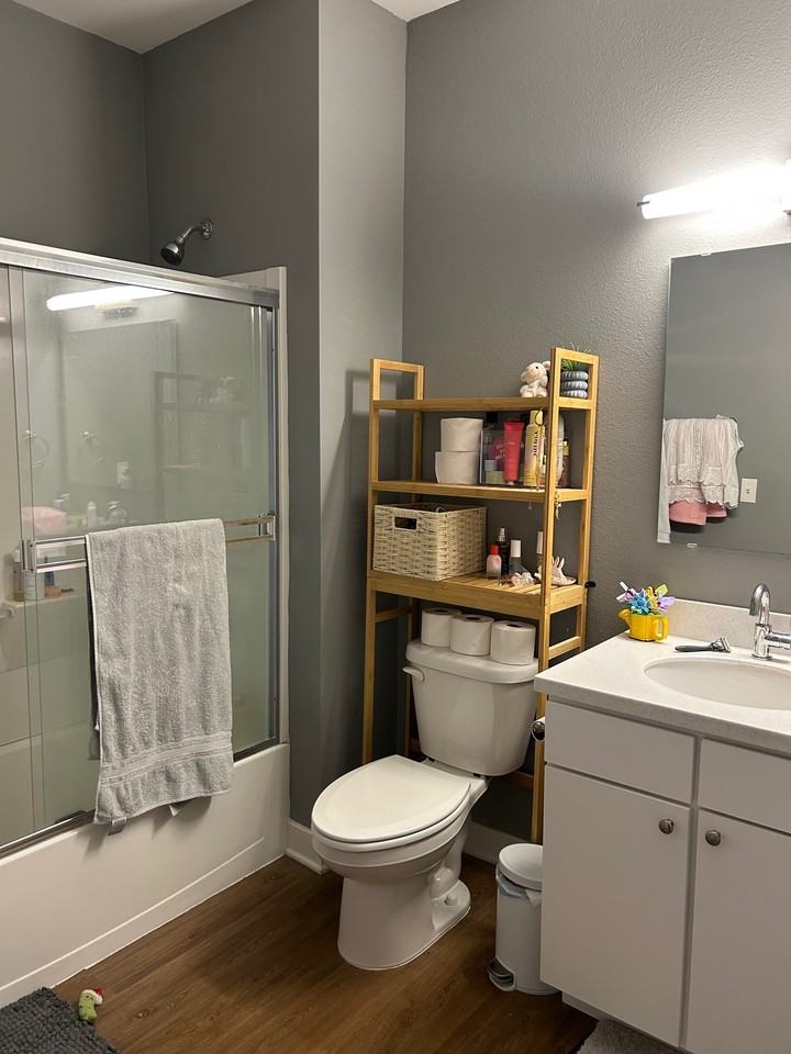 935 Michigan Street - Photo 3 of 27