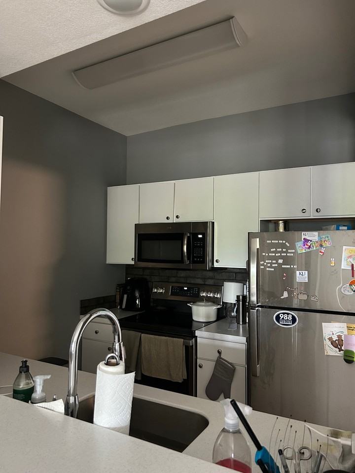 935 Michigan Street - Photo 5 of 27