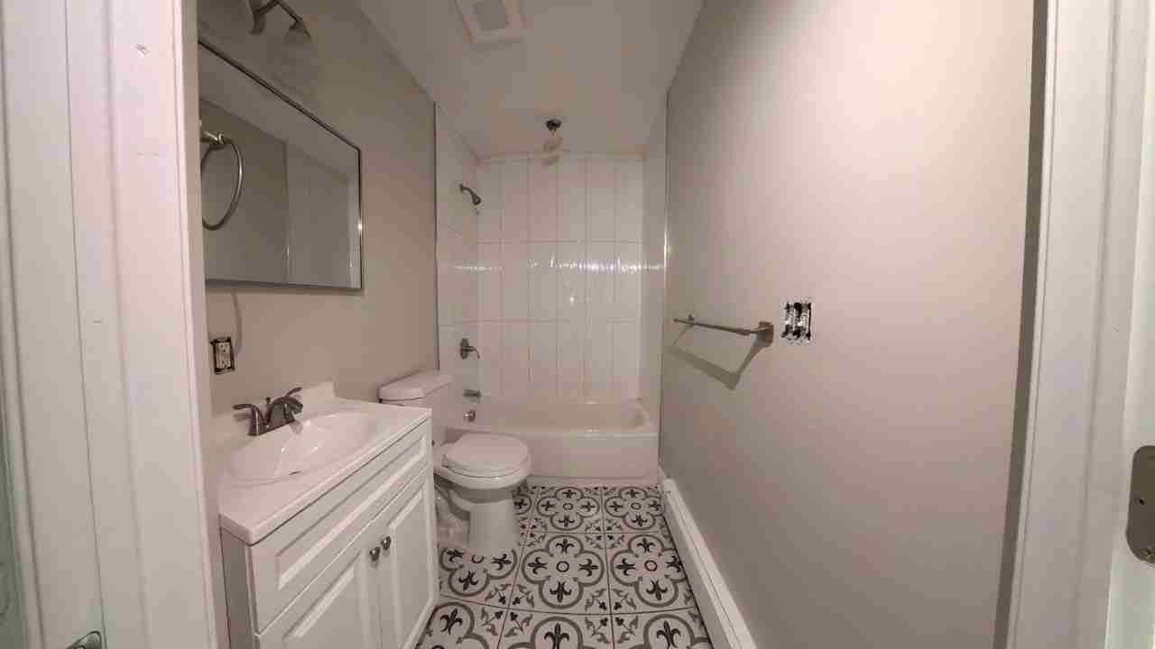 144 Inslee Place - Photo 2 of 5