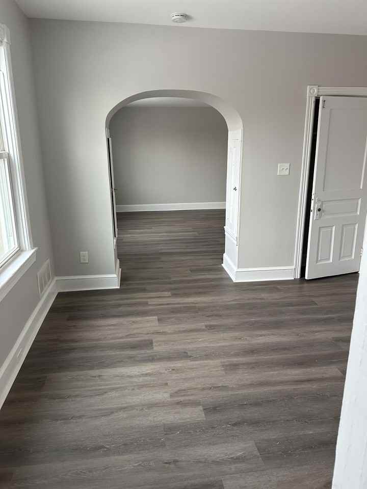 23 North Broadway - Photo 2 of 10