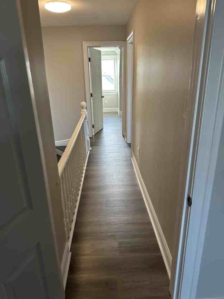 23 North Broadway - Photo 4 of 10