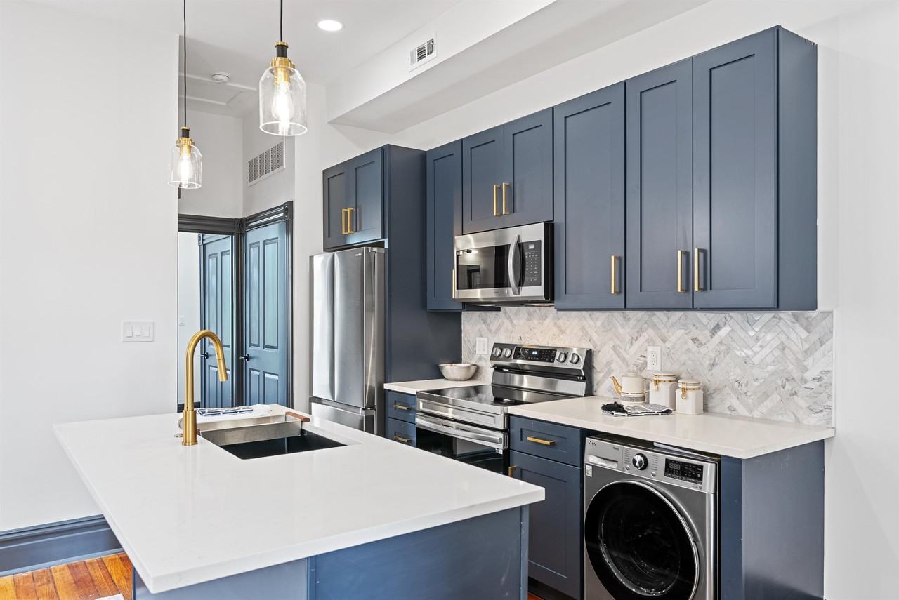 4459-4461 Gibson Ave - Photo 2 of 27