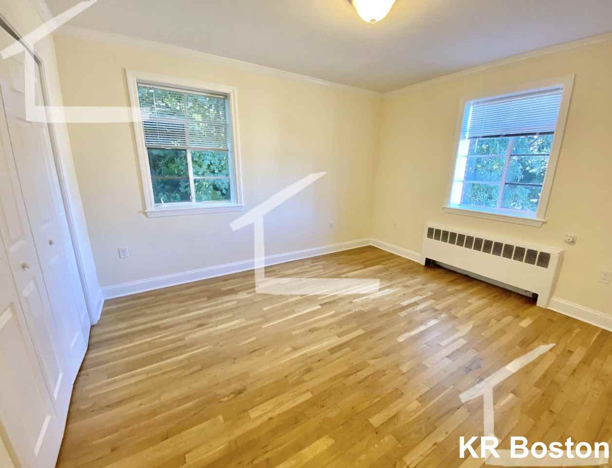 80 Saint Paul St #3 - Photo 2 of 8