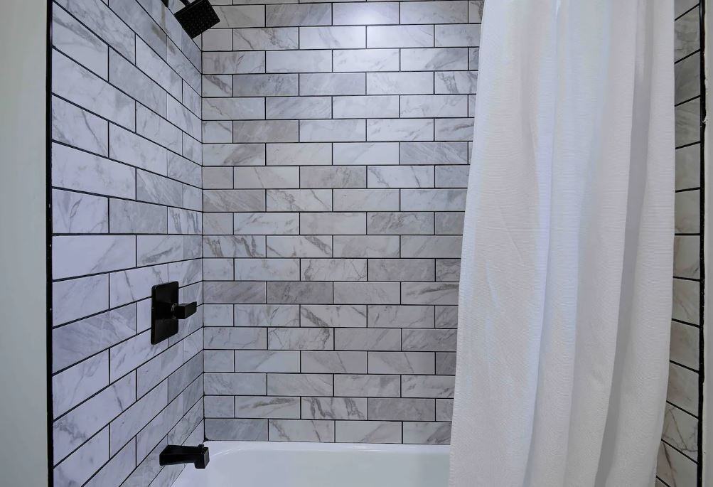 921 E Otjen Rowhomes - Photo 5 of 18