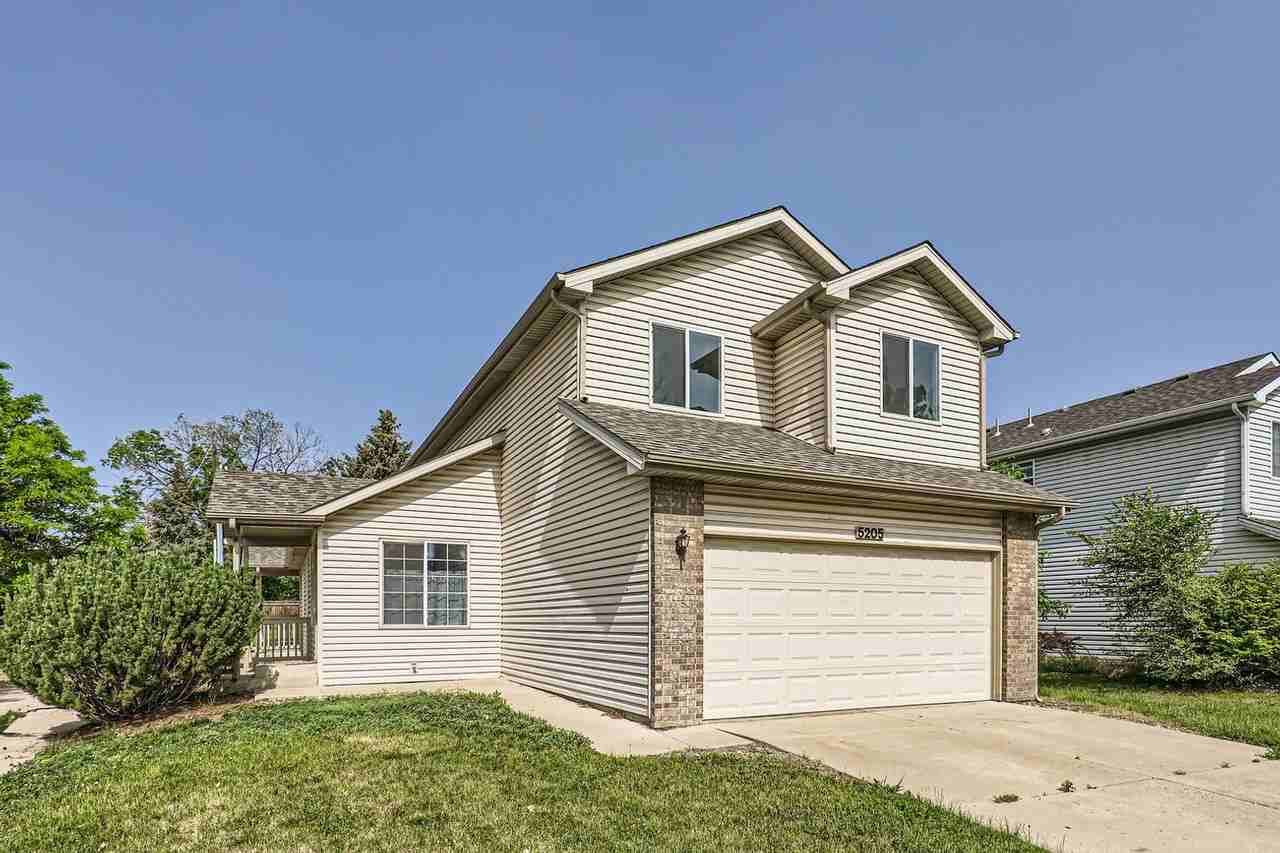 5205 Dudley St - Photo 3 of 29