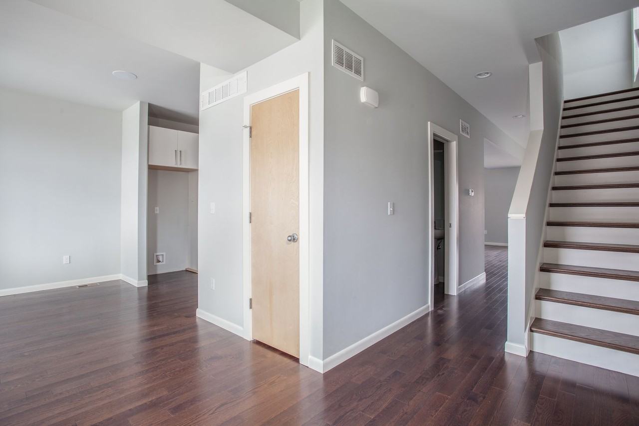 4207 Blaine Ave - Photo 3 of 30